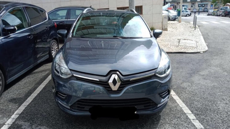 Renault Clio (SOLD)