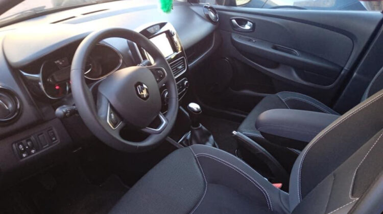 Renault Clio (SOLD)