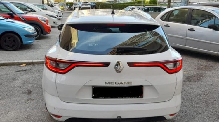 RENAULT MEGANE (SOLD)